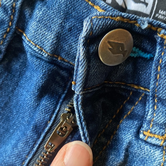 Tony Hawk size 8 jeans approximately 29 inches long. Nice condition - Picture 6 of 9